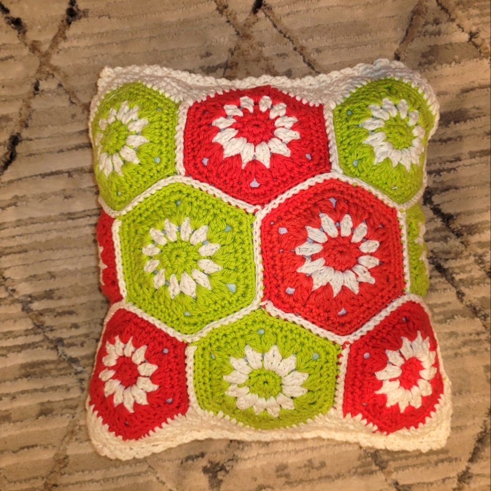 4x4 Christmas pillow